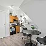 Central Studio- Walking Distance To Times Square